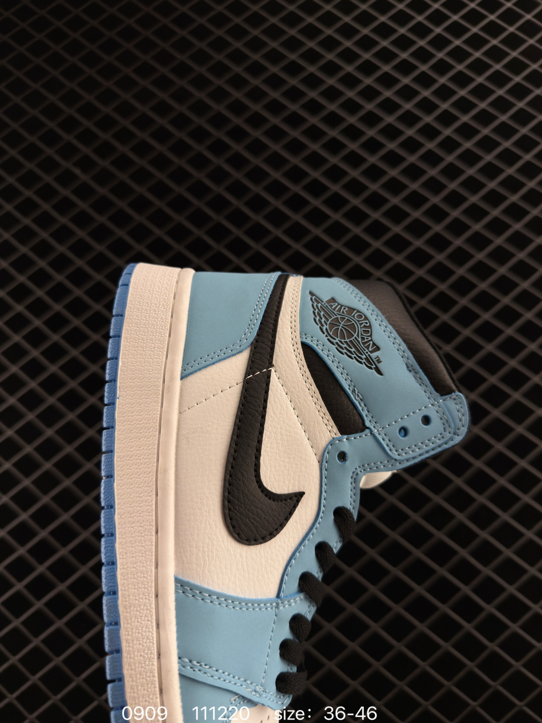 Nike Air Jordan 1 Retro High OG”Black/White“